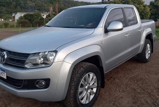 VOLKSWAGEN AMAROK 2.0 HIGHLINE 4X4 CD 16V TURBO INTERCOOLER DIESEL 4P AUTOMÁTICO